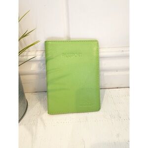 Rowallan Green Passport Case